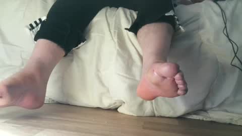 Snapshot of hotesmeralda chatting on 26, 9, 2025 HotEsmeralda online show from 26, 9, 2025