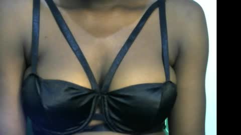 Snapshot of hotest_soso chatting on 10, 10, 2025 hotest soso online show from 10, 10, 2025