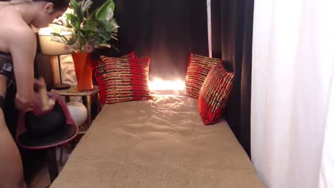 EVA online show from 15, 12, 2024