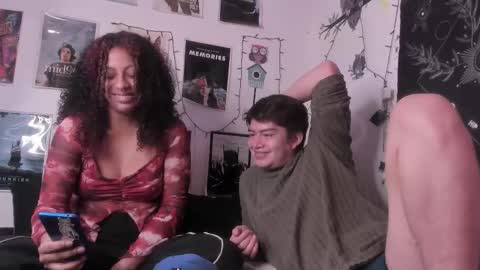 Sam and Nico online show from 14, 11, 2025