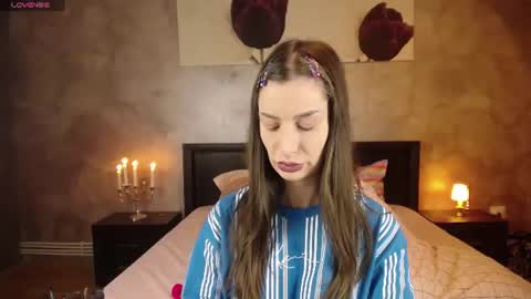 Snapshot of hotilia18 chatting on 15, 7, 2026 Lia online show from 15, 7, 2026