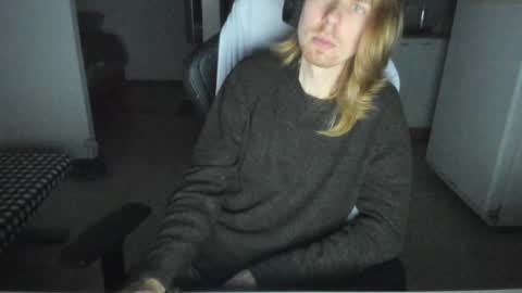Hikikomori Alex online show from 6, 12, 2024