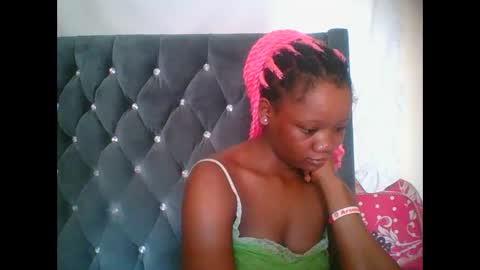 LOYCE online show from 17, 12, 2025