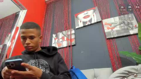 Hotkoljei online show from 5, 3, 2025