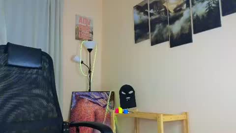 Allison  online show from 23, 7, 2026