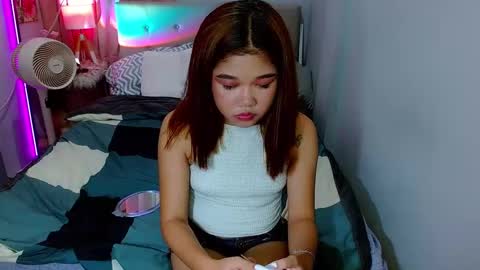 Snapshot of hotlayla_ chatting on 22, 12, 2024 Layla online show from 22, 12, 2024