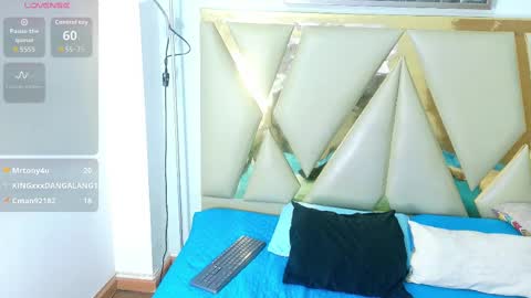 hotlittlechill online show from 27, 10, 2025