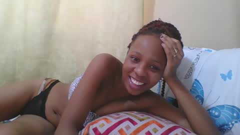 Snapshot of hotlove255 chatting on 6, 3, 2025 hotlove255 online show from 6, 3, 2025