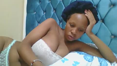 Snapshot of hotlove255 chatting on 16, 4, 2026 hotlove255 online show from 16, 4, 2026