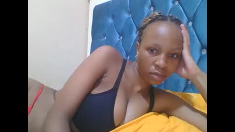 Snapshot of hotlove255 chatting on 22, 5, 2026 hotlove255 online show from 22, 5, 2026
