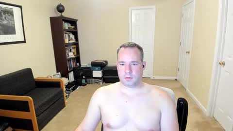 Snapshot of hotmale4u692000 chatting on 5, 3, 2025 hotmale4u692000 online show from 5, 3, 2025