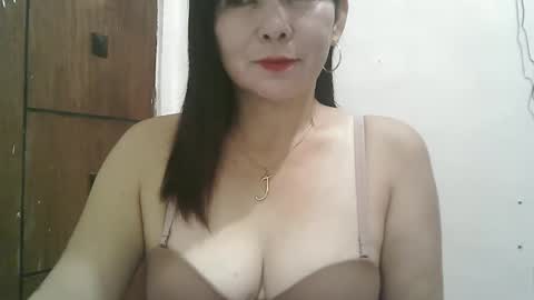 hotmamajen4u online show from 19, 3, 2026