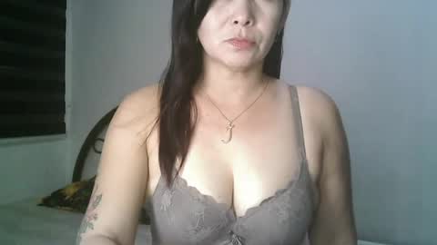 hotmamajen4u online show from 22, 7, 2026