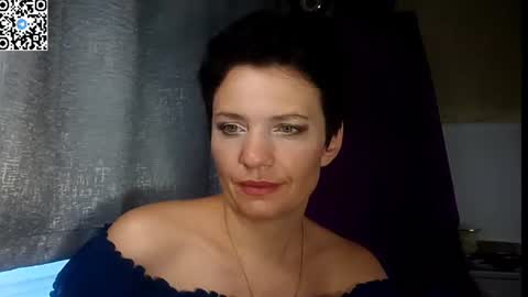 Snapshot of hotmamaqueen234 chatting on 22, 6, 2026 hotmamaqueen234 online show from 22, 6, 2026
