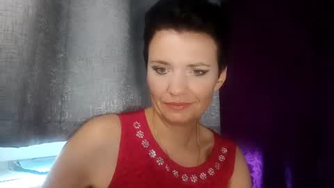 Snapshot of hotmamaqueen234 chatting on 24, 7, 2026 hotmamaqueen234 online show from 24, 7, 2026