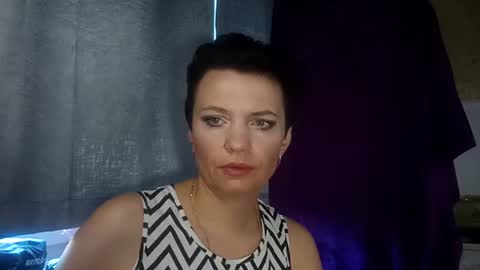 Snapshot of hotmamaqueen234 chatting on 31, 7, 2026 hotmamaqueen234 online show from 31, 7, 2026