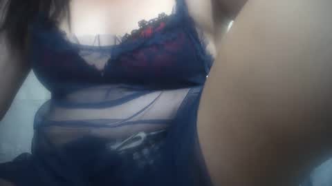 hotmatureladyxxx online show from 10, 2, 2025