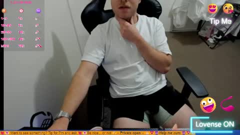 Snapshot of hotmelbguy20 chatting on 6, 8, 2026 Cum and play X online show from 6, 8, 2026