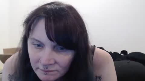 hotmodel1984 online show from 8, 1, 2026