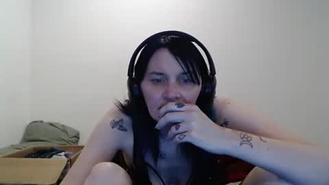 hotmodel1984 online show from 5, 6, 2026