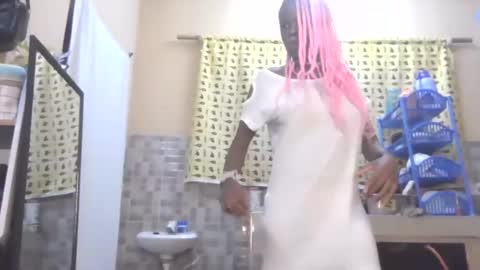 Snapshot of hotsassyqueen219667 chatting on 23, 5, 2026 Kichuna online show from 23, 5, 2026