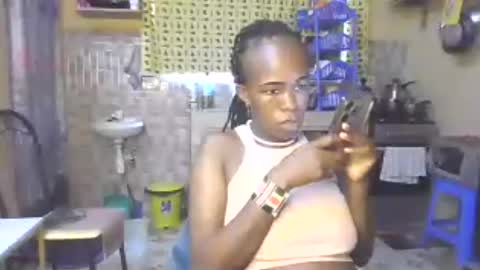 Snapshot of hotsassyqueen219667 chatting on 5, 7, 2026 Kichuna online show from 5, 7, 2026