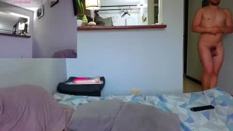 Snapshot of hotstud_999 chatting on 22, 6, 2026 Andres online show from 22, 6, 2026