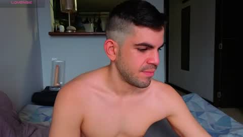Snapshot of hotstud_999 chatting on 26, 7, 2026 Andres online show from 26, 7, 2026