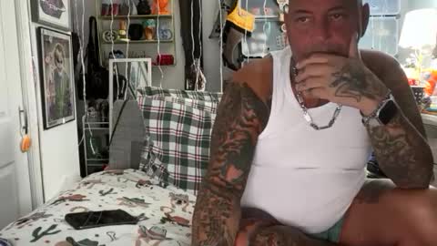 hotstuff775616 online show from 5, 12, 2025