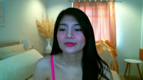 Snapshot of hotsweetangel00 chatting on 4, 12, 2024 Sweet Angel online show from 4, 12, 2024