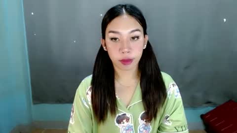 Snapshot of hott_cumforyou chatting on 17, 2, 2025 jelaigrande online show from 17, 2, 2025