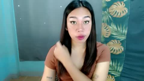 Snapshot of hott_cumforyou chatting on 18, 2, 2025 jelaigrande online show from 18, 2, 2025