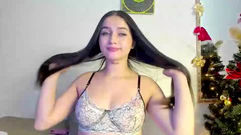 Hott Hanna online show from 23, 12, 2024