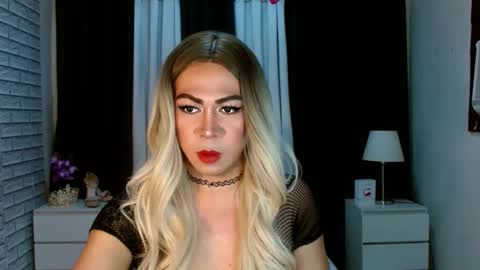 Snapshot of hott_summerr chatting on 20, 12, 2024 Alex Summer online show from 20, 12, 2024
