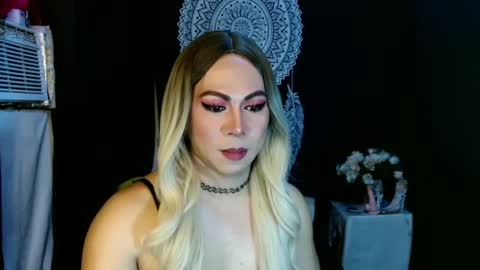 Snapshot of hott_summerr chatting on 2, 2, 2025 Alex Summer online show from 2, 2, 2025