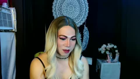 Snapshot of hott_summerr chatting on 2, 2, 2025 Alex Summer online show from 2, 2, 2025