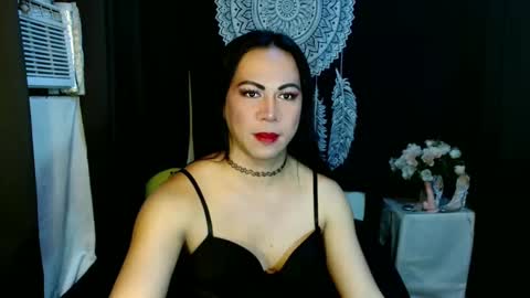 Snapshot of hott_summerr chatting on 4, 2, 2025 Alex Summer online show from 4, 2, 2025