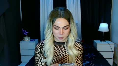 Snapshot of hott_summerr chatting on 28, 2, 2025 Alex Summer online show from 28, 2, 2025