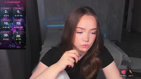 Snapshot of hottease_pvt chatting on 13, 6, 2026 hello Im Eva online show from 13, 6, 2026