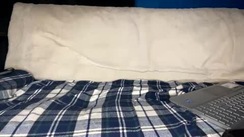 Snapshot of hottee1992 chatting on 29, 12, 2024 BlackEdge online show from 29, 12, 2024