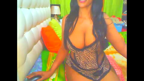THEONE online show from 5, 3, 2025