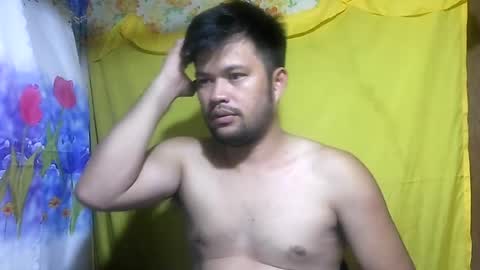 Snapshot of hottestpinoy2323 chatting on 7, 8, 2026 HottestPinoy32 online show from 7, 8, 2026