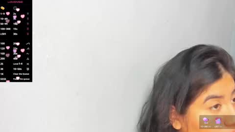 Snapshot of hottie_mine_ chatting on 21, 1, 2025 2pm - 9pm GMT-5 online show from 21, 1, 2025