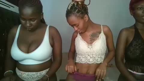 hottie_mistie online show from 26, 4, 2026