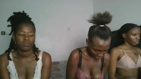 hottie_mistie online show from 25, 6, 2026