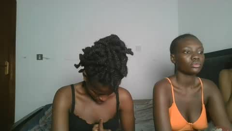 hottie_mistie online show from 28, 6, 2026