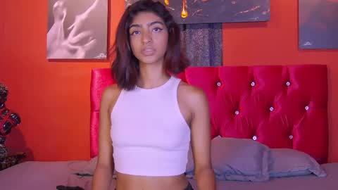 Veronica independent model online show from 16, 4, 2026