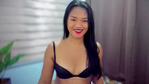 Maxine online show from 18, 9, 2025