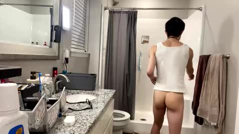 Snapshot of hottiewithabody101 chatting on 1, 6, 2026 hottiewithabody101 online show from 1, 6, 2026