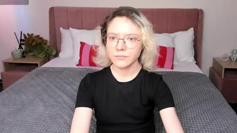 Kori online show from 14, 4, 2026